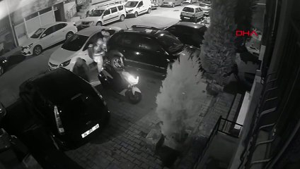 Komşularıyla Tartışan Adam Silahla Ateş Açtı