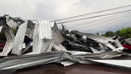 Al menos 70 heridos y un muerto tras colapsar  polideportivo durante un temporal