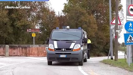Ricerche dei ragazzi scomparsi: chiusa la strada sul fiume Muson