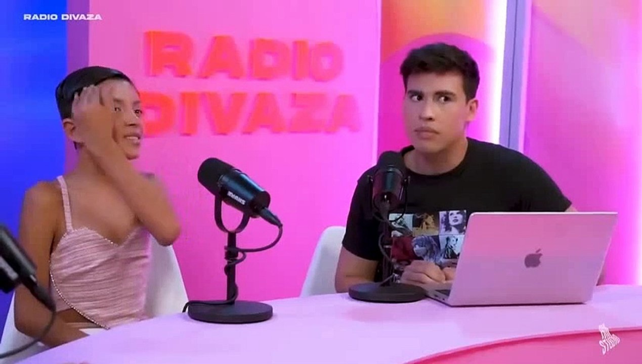 Tiktoker revela que su padre rechaza su decisión de vestir con vestido y tacones