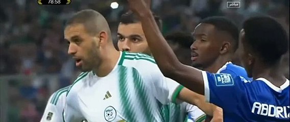 Algérie vs Somalie : Slimani marque un but décisif ! ⚽