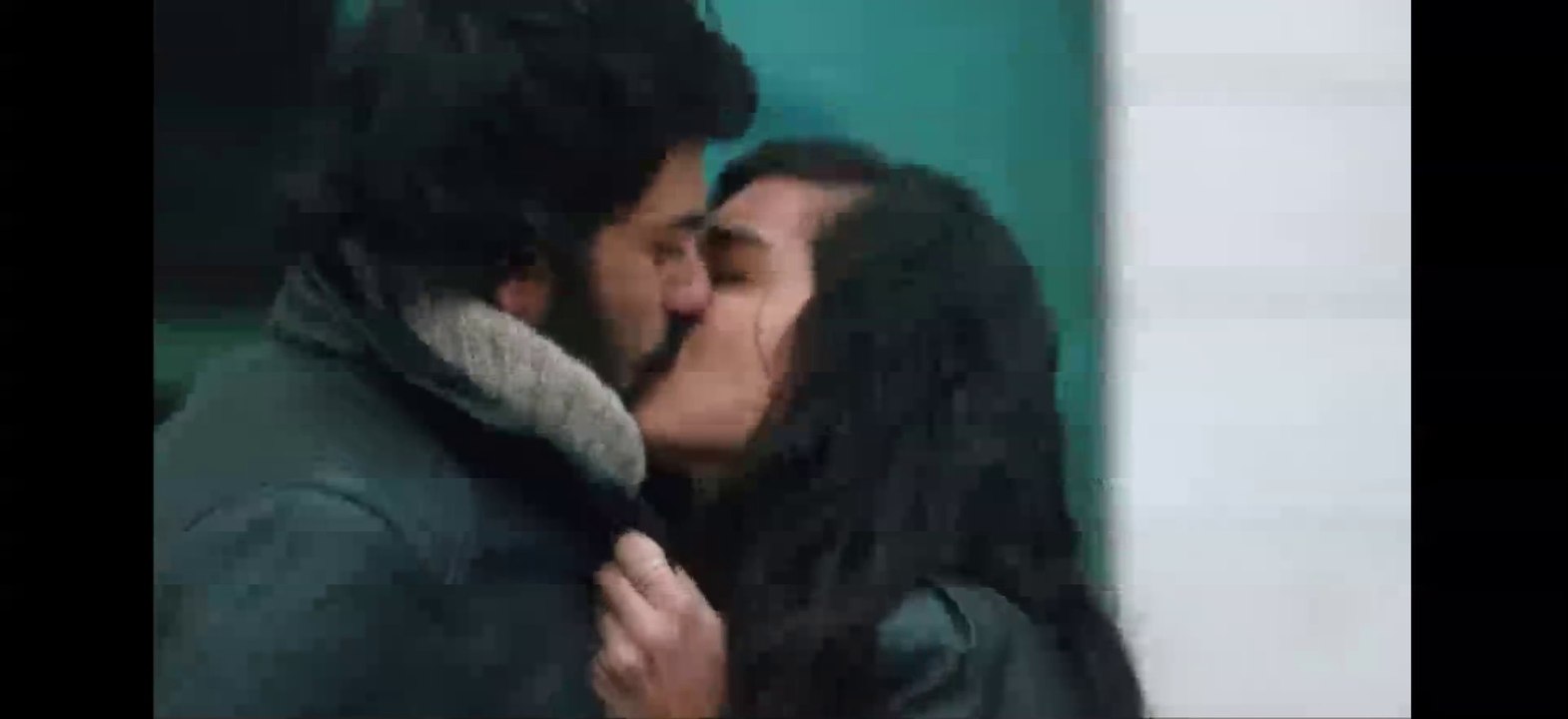 3y4 Amor De Contrabando ❤️ (Kara Para Ask) ❤️ Capítulo 3 y 4 ESPAÑOL HD ❤️ Con Tuba Büyüküstün y Engin Akyürek ❤️