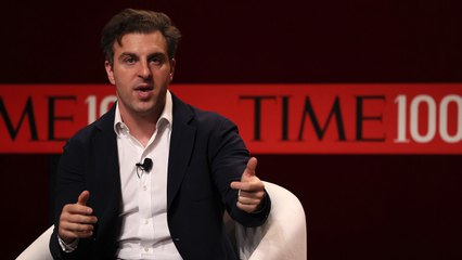Airbnb CEO says “‘holy grail” is to become an AI travel agent