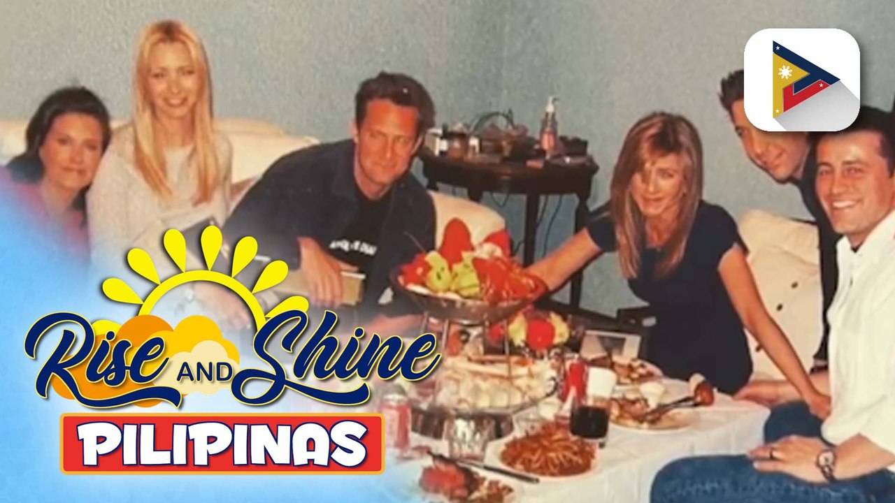 TALK BIZ | Cast ng 'Friends', nagbigay ng tribute sa kanilang co-star na si Matthew Perry