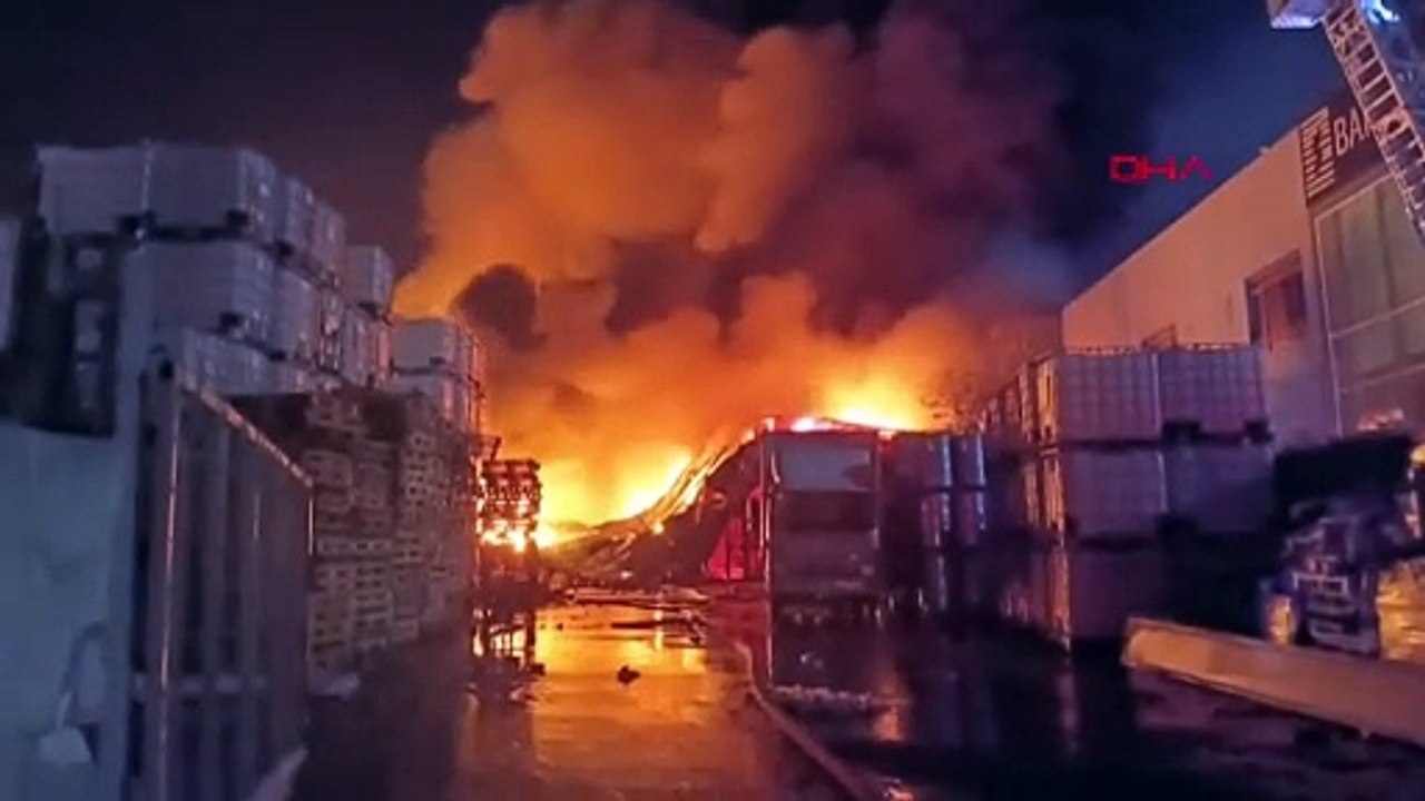 ESENYURT'TA DEPO YANGINI - 1
