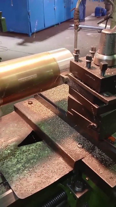 Step turning on leath Mechine