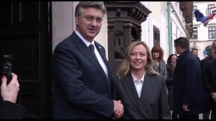 Meloni a Zagabria, l'accoglienza del premier croato Plenkovic