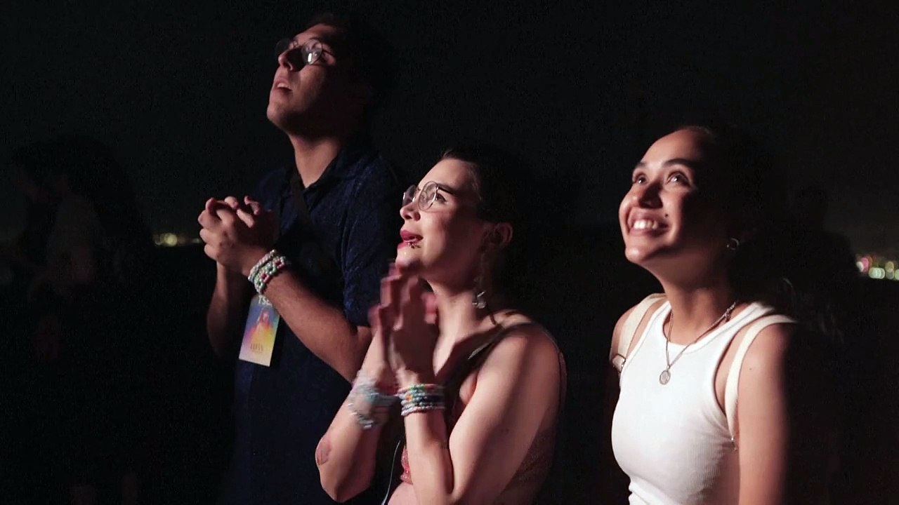 Le Christ Rédempteur dit "Bienvenue au Brésil" à Taylor Swift