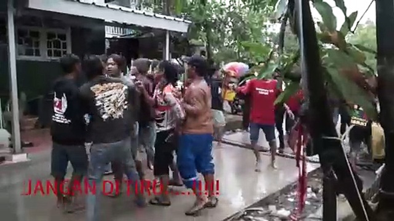 KERIBUTAN DI SINGA DEPOK