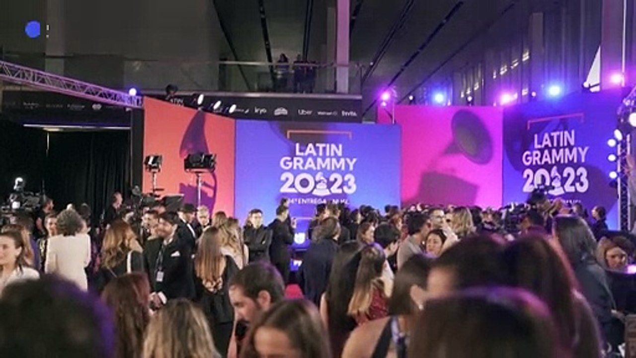 Latin Grammys: Karol G und Shakira dominieren Musikpreise