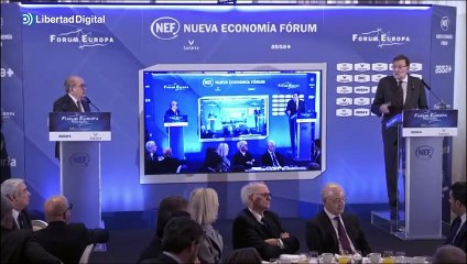 Rajoy, contra Sánchez: "Va a levantar un muro contra 11 millones de españoles"