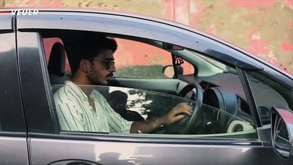 These Are Things You Should Always Keep In Your Car