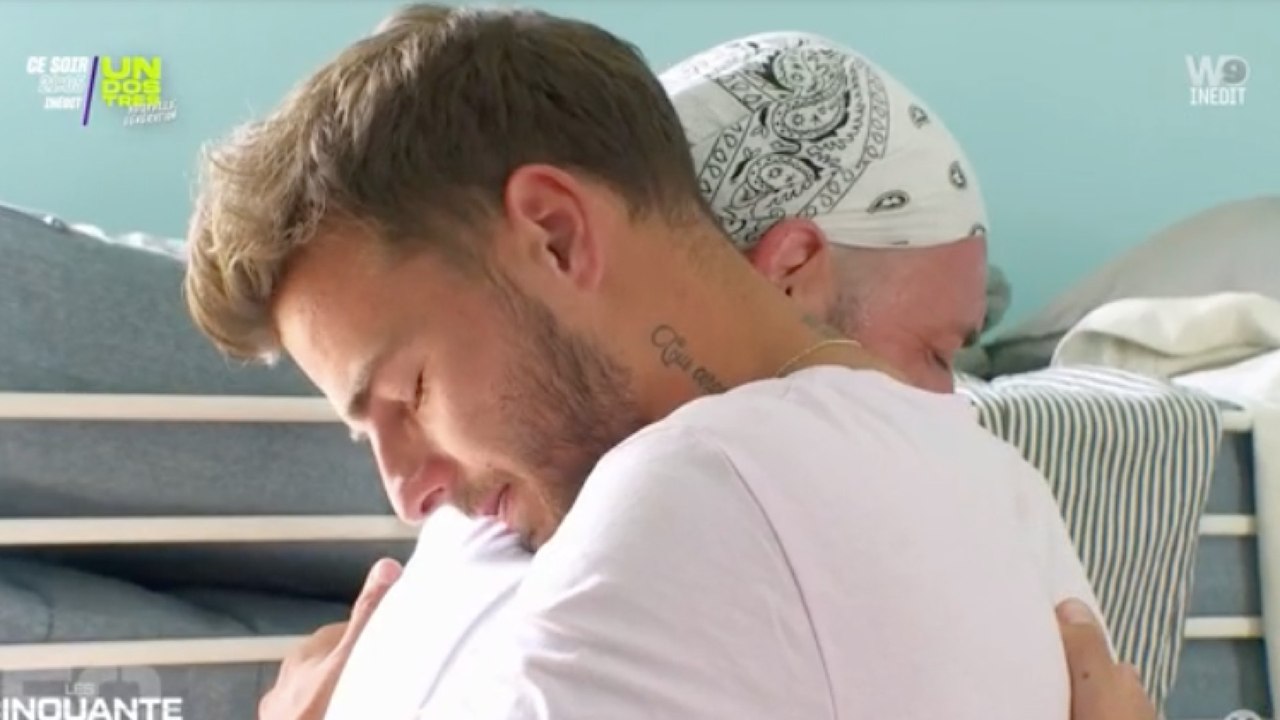 « C’est l’un des pires départs de toutes mes aventures » : Simon Castaldi en larmes suite au départ de Gary dans Les Cinquante (VIDEO)