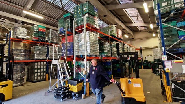 Sheffield foodbanks: S6Foodbank sees near 30% rise in parcel handouts in six months