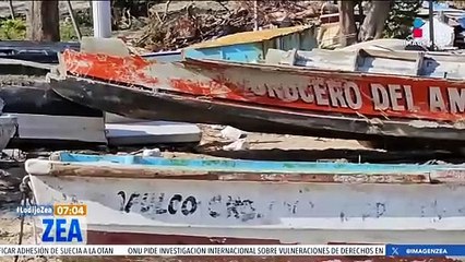 Playa se convierte en cementerio de lanchas tras el paso de Otis