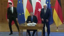 Erdoğan, Alman mevkidaşı Steinmeier ile bir araya geldi