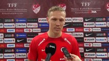 Ümit Milli Futbol Takımı'nın defans oyuncusu Serdar Saatçı: Norveç maçını yenip, çıkış yapmak istiyoruz