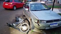 Mulher de 36 anos fica ferida após colisão entre carro e moto no Clarito