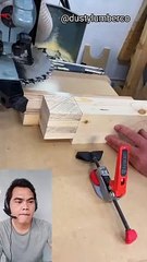 Corner mitered box joint