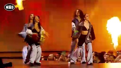 Josephine & Trannos - Tik Tak