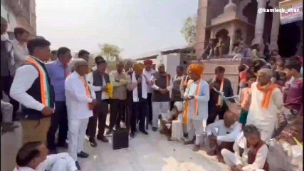 बूंदी: कांग्रेस प्रत्याशी शर्मा का जनसंपर्क जारी, देखिए किस मुद्दे पर मांग रहे है वोट