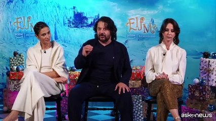 "Elf me" fantasy di Natale con Lillo creatore di giocattoli folli