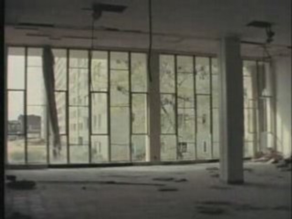 Koyaanisqatsi 4.