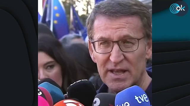 Feijóo exige a Sánchez que no levante muros : Las alarmas de la democracia están encendidas