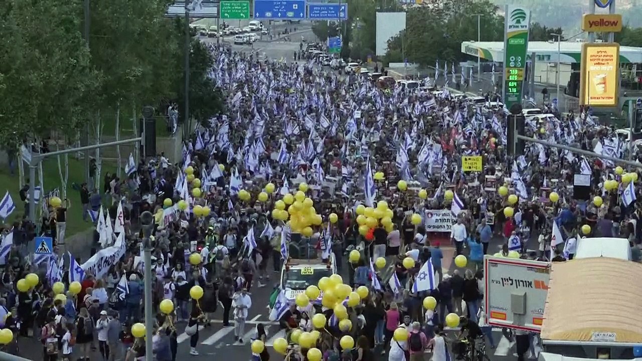 Angehörige von israelischen Geiseln erreichen Jerusalem