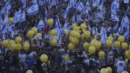 Il corteo per la liberazione degli ostaggi entra a Gerusalemme