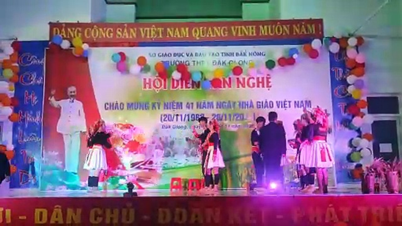 Hội diễn Văn nghệ chào mừng 41 năm ngày Nhà giáo Việt Nam 20/11-14