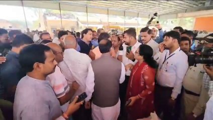 मतदान के दौरान भाजपा- जोगी कांग्रेस के बीच मारपीट