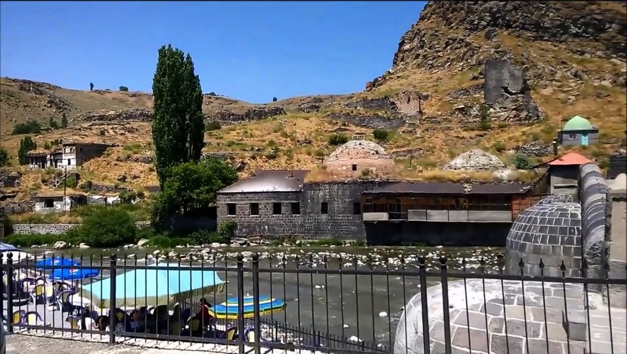 TAŞ KÖPRÜDEN