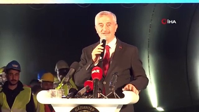 Bakan Şimşek: Şahinbey'e yetişmek için çok çalışmamız gerekiyor