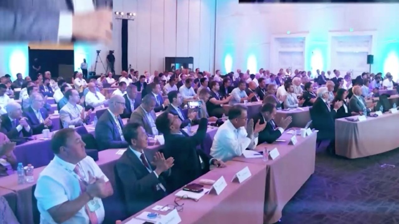 Cumbre Empresarial de Líderes del Comercio, los Servicios y el Turismo