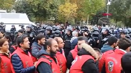 Diyarbakır'da 'Öcalan yürüyüşü' terörü: 55 gözaltı