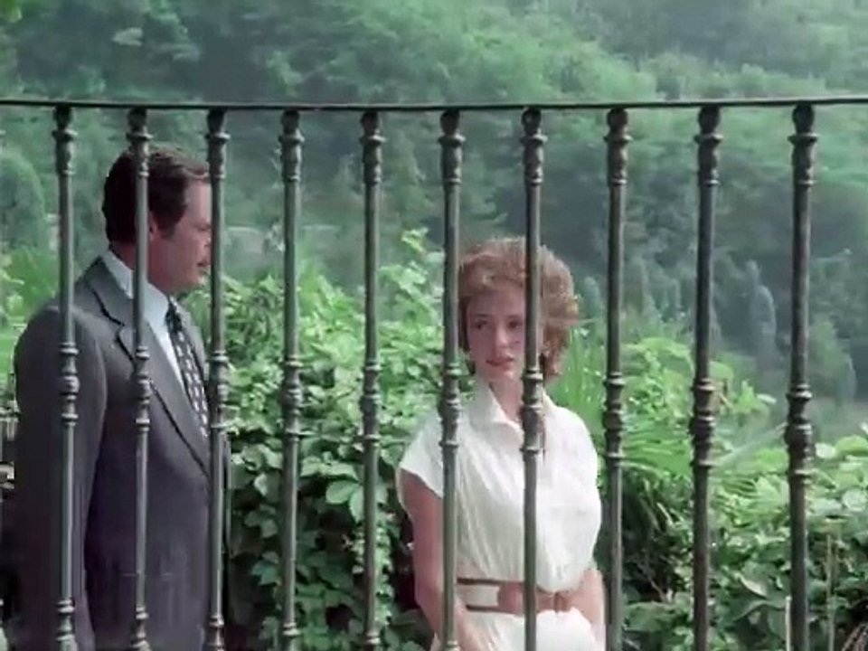 La Femme du dimanche Bande-annonce (EN)