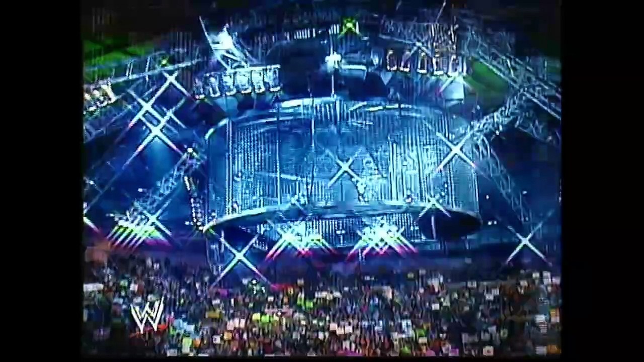 WWE New Year's Revolution 2006: Elimination Chamber: Carlito vs. Masters vs. HBK vs. Cena vs. Kane vs. Kurt Angle (BEGINNING NOT FULL MATCH)