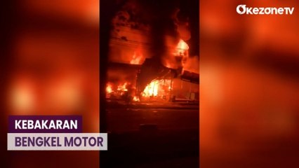 Descargar video: Bengkel Motor di Cileungsi Ludes Terbakar, Rugi Puluhan Juta Rupiah