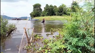 camp fishing Ep.91 bulan madu sama istri buat pondok sederhana