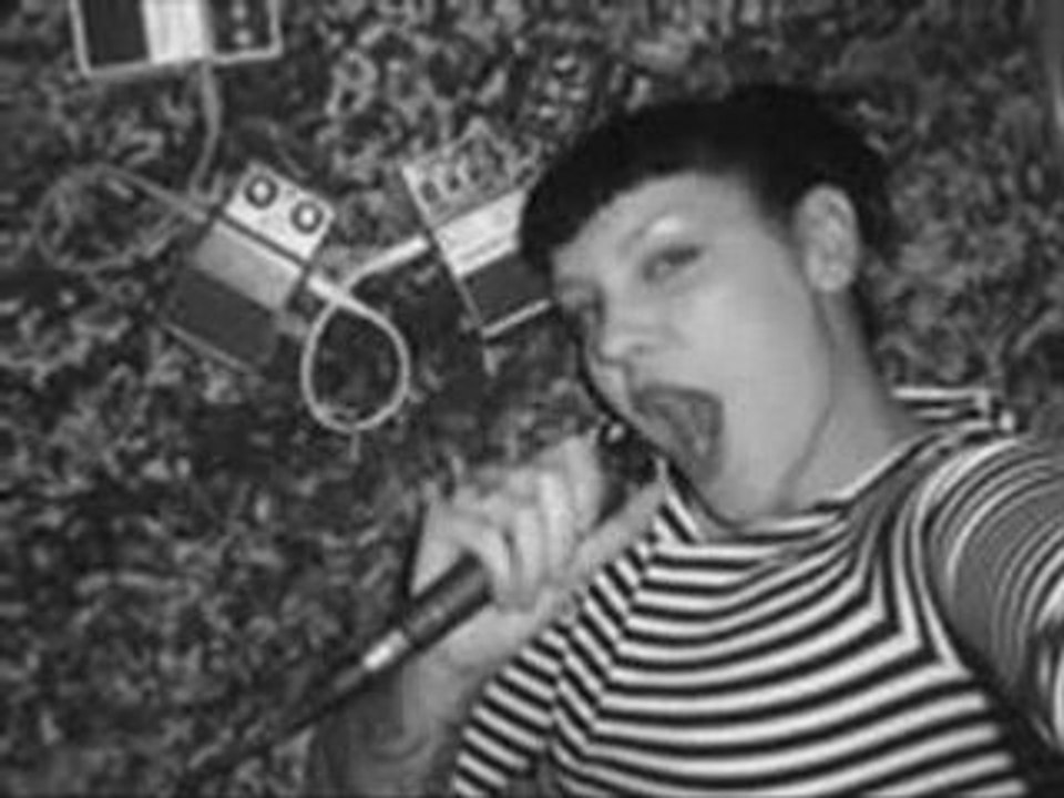 Miss kittin and the hacker - sweet dreams (electro remix)