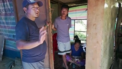 Myanmar villagers flee violence to India