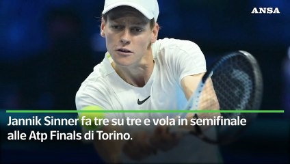 Sinner vola in semifinale