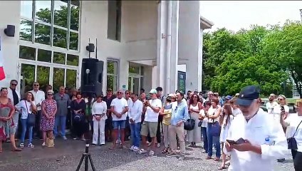 La Marseillaise entonnée au rassemblement contre l'antisémitisme
