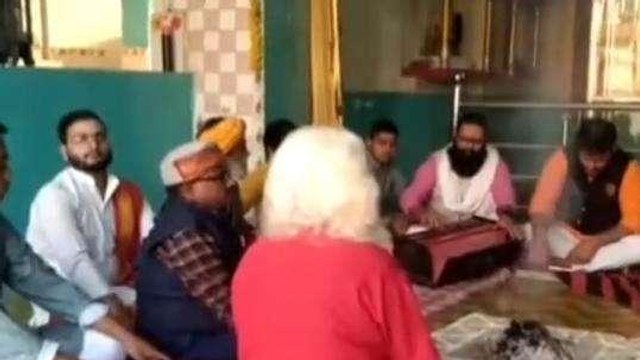 सीतापुर: वर्ल्ड कप को लेकर भारत की जीत के लिए मंदिरों में प्रार्थना सभा हुई प्रारंभ
