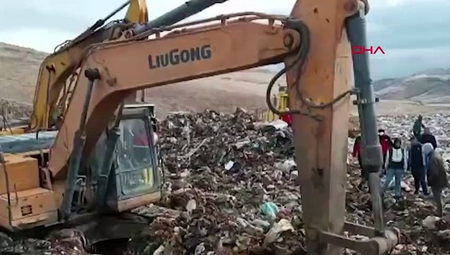 Kayseri'de Belediye İşçisi Geri Dönüşüm Tesisi'nde Çöp Yığını Altında Kaldı