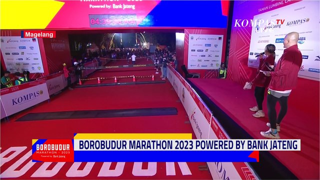 Detik-Detik Peserta Bersiap di Garis Start Borobudur Marathon 2023 Powered by Bank Jateng