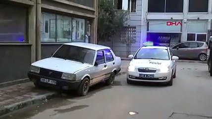 Anne ile kızı asansörde ölü bulundu