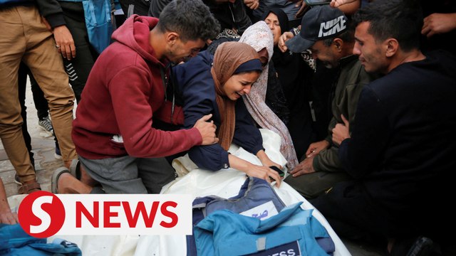 Palestinian journalist killed in Israeli attacks on Bureij refugee camp in Gaza