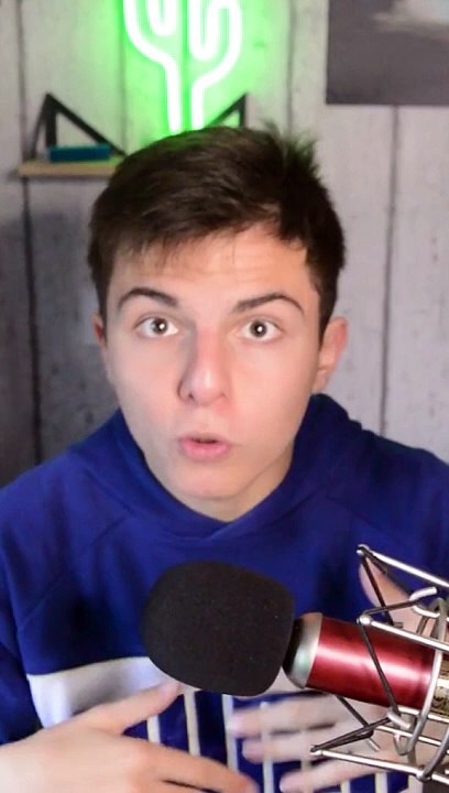 Viré de son emploi car il pète trop..